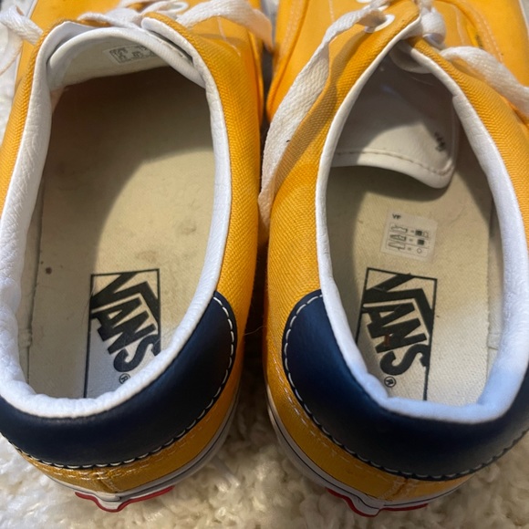 Yellow Vans - Picture 9 of 10